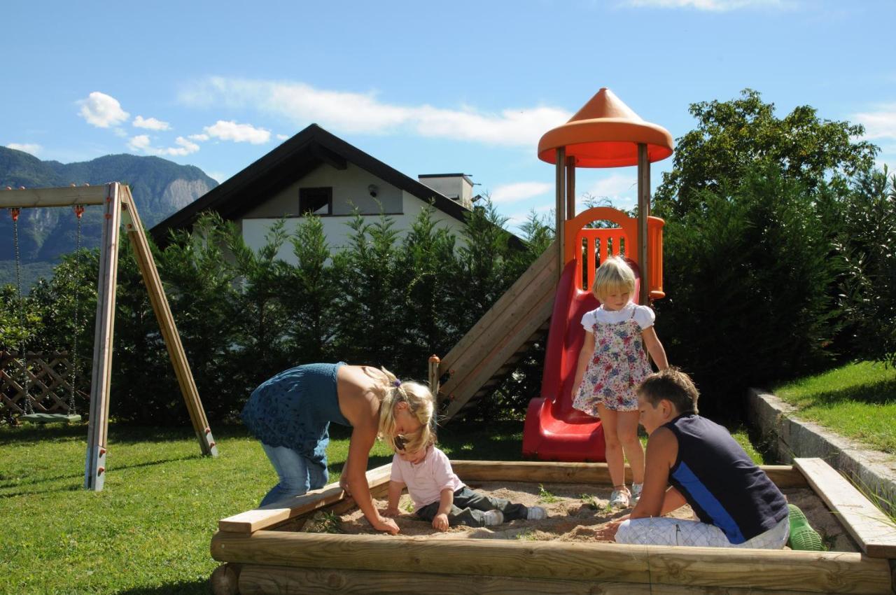 Garni Hotel Ritterhof Termeno Kültér fotó