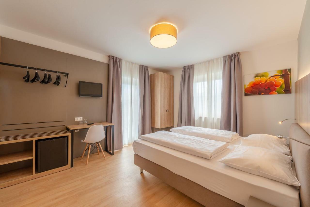 Garni Hotel Ritterhof Termeno Kültér fotó