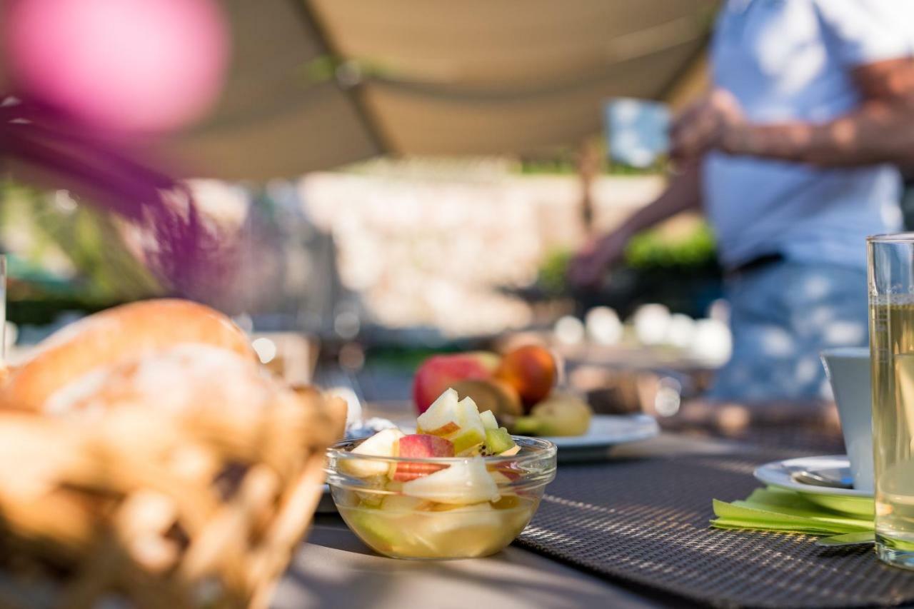 Garni Hotel Ritterhof Termeno Kültér fotó